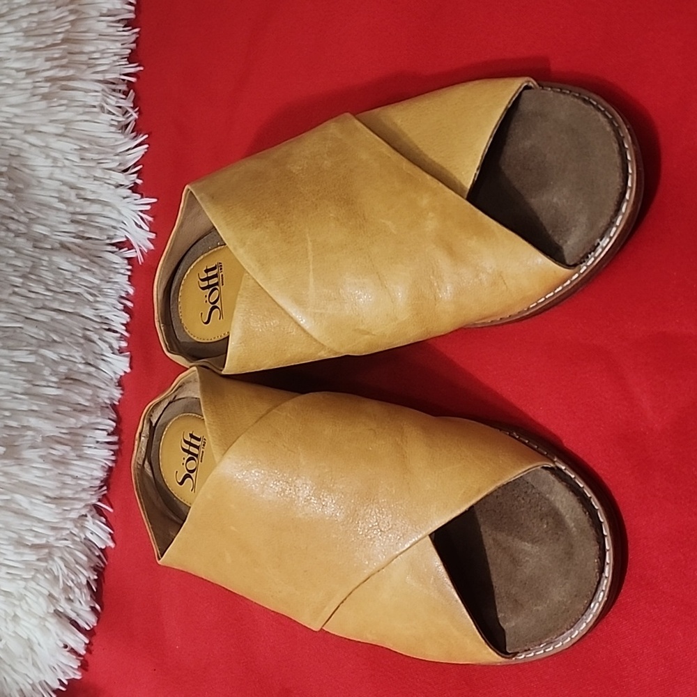 Sofft Bolina Yellow Leather Slide Sandals